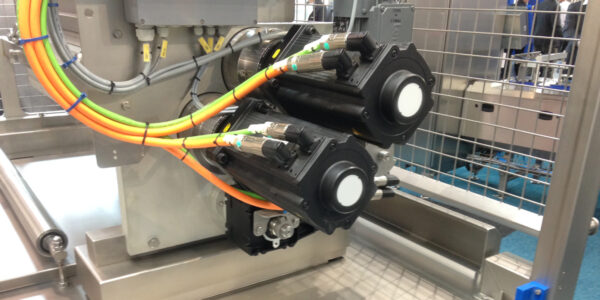 APEX減速機和伺服電機_AE系列.jpg APEX減速機和伺服電機_AE系列.jpg